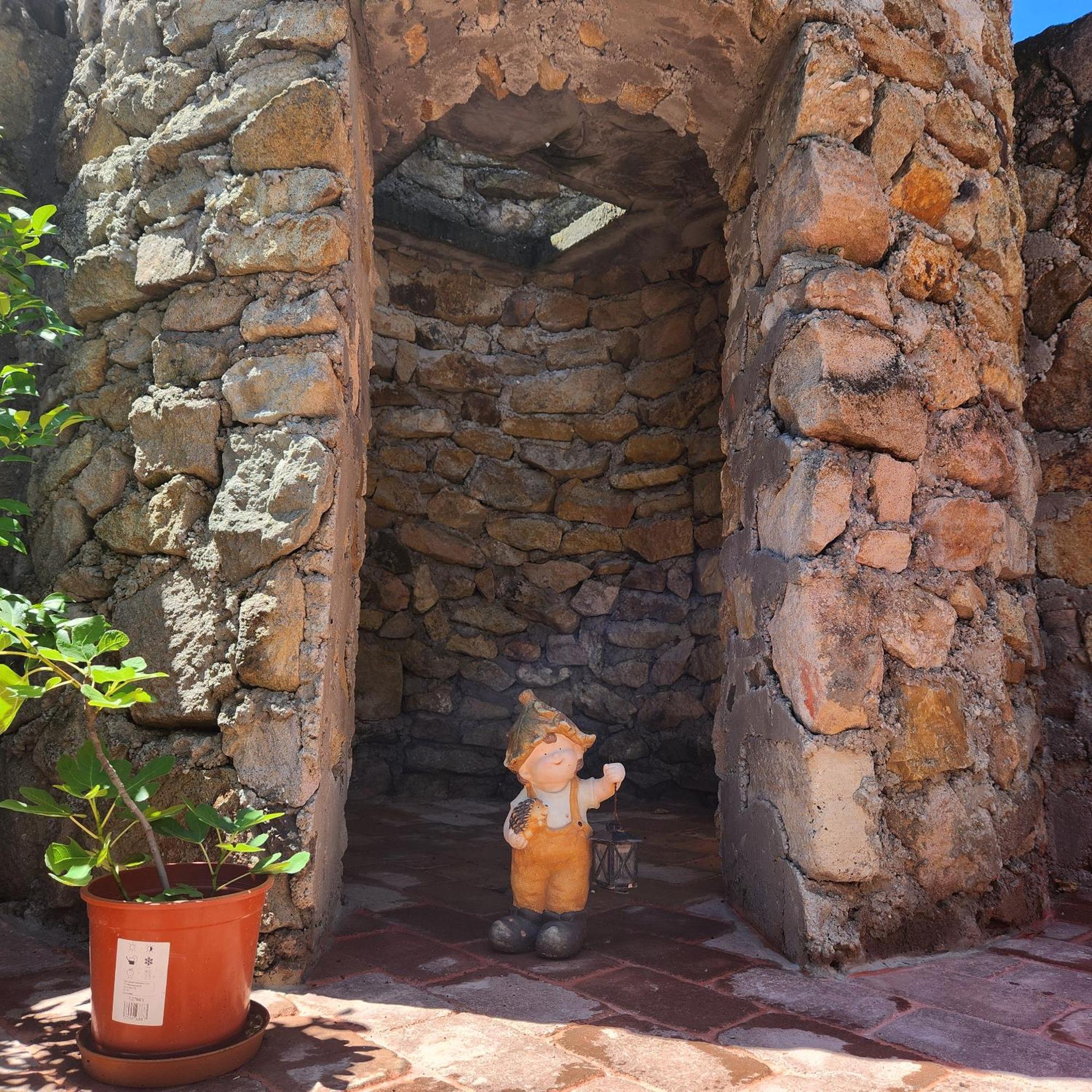 Facan-Lak Nograd Exterior photo